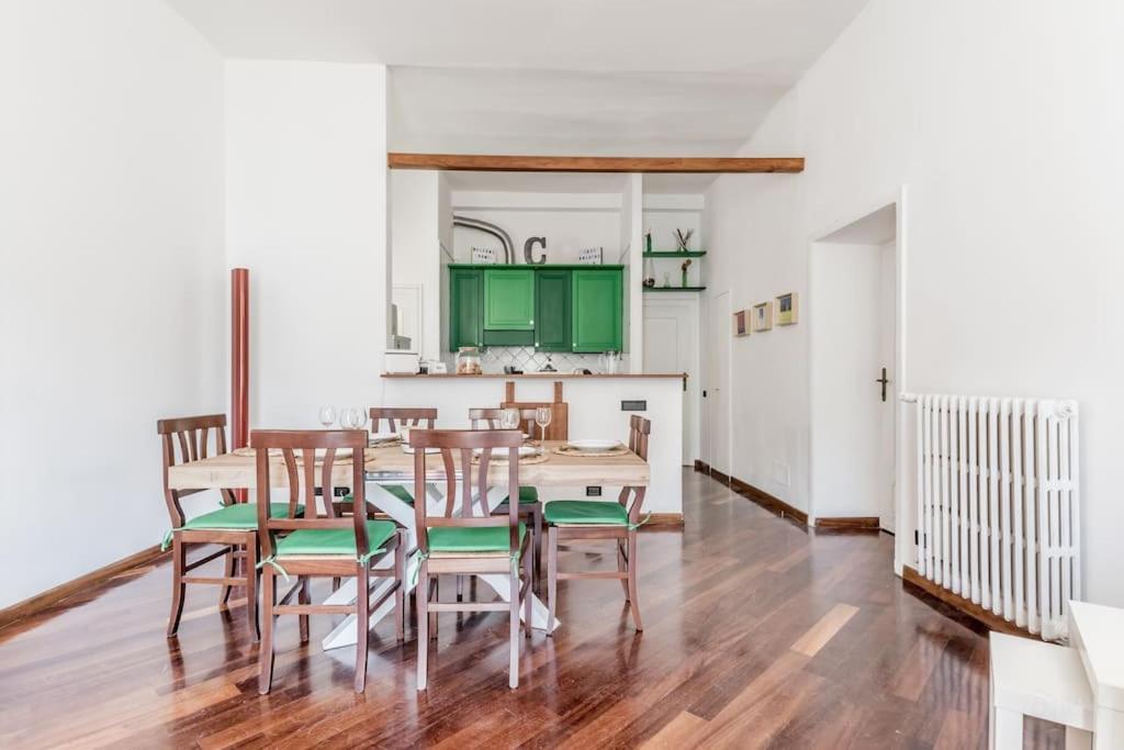 Elegance And Comfort In The Heart Of Romecoppede Appartamento Roma